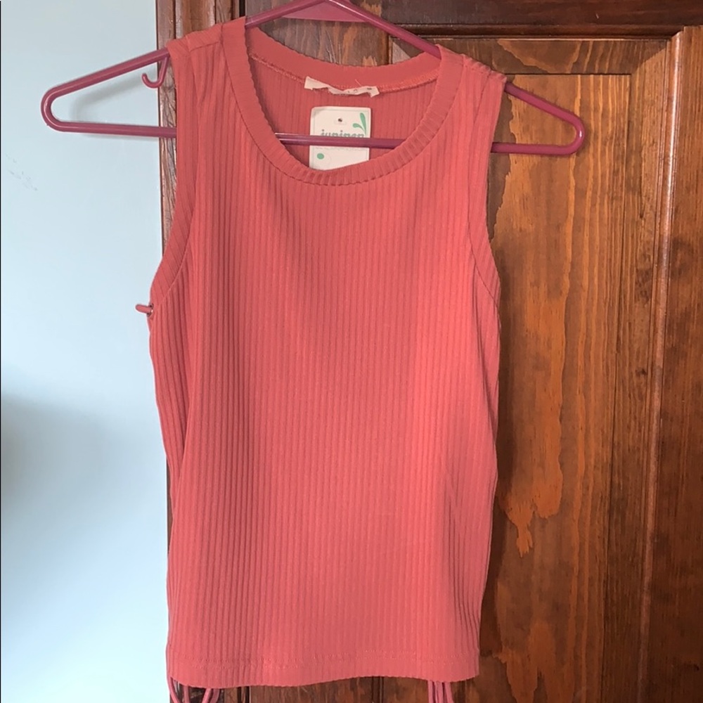 ILLA ILLA- Coral tank top